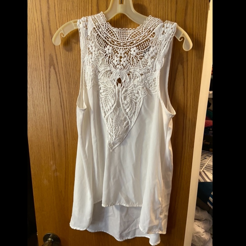 White shear tank, size M, embroidered top